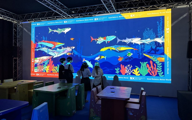 Paper Pop: Interactive Aquarium at Sustainability Expo